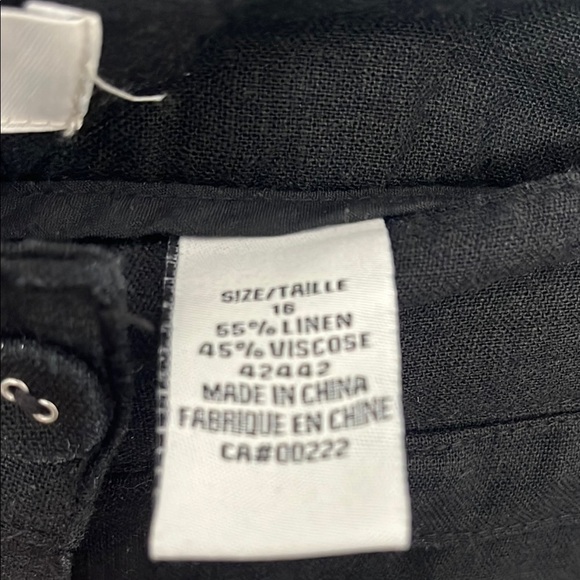 Black Linen Ankle Pants - Picture 3 of 4